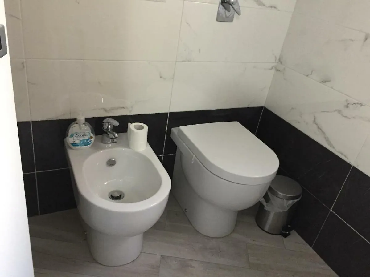 Soleluna House Modica 0*,